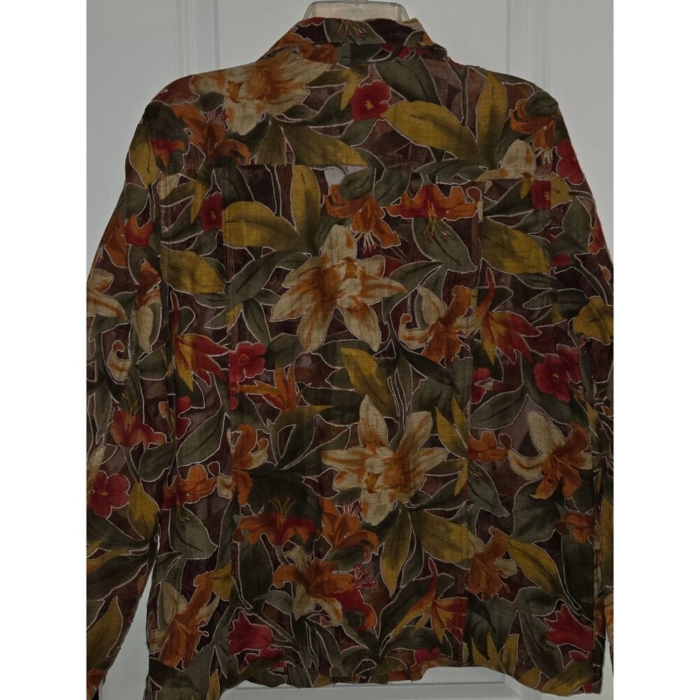 Alfred Dunner Semi Sheer Tropical Floral Print Button Down Shirt - Picture 8 of 10